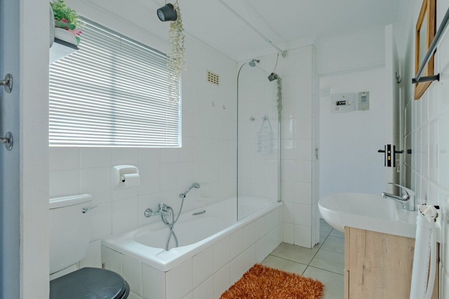 2 Bedroom Property for Sale in Hermanus Beach Club Western Cape